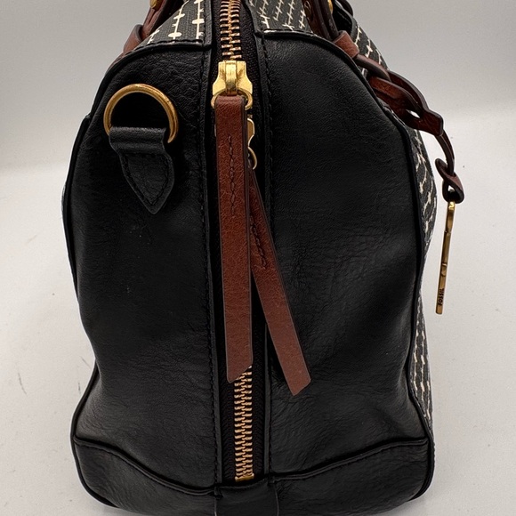 Fossil Black and Cream Satchel - Picture 4 of 12